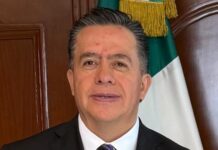 Deslindan al gobierno de Nahle de derrame en costas de Veracruz; responsabilizan a Pemex.