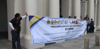 #Rocío Nahle: Servicios de salud garantizados en Veracruz; gobierno estatal mantiene diálogo abierto con sindicatos.