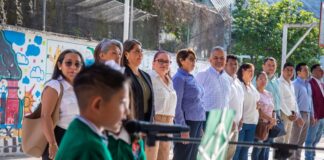 En respuesta a solicitud del Día del Pueblo, Daniela Griego visitó la primaria Salvador Díaz Mirón