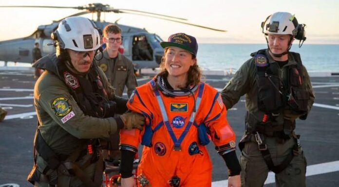 La astronauta Christina Koch destaca el rol de las mujeres tras el exitoso viaje al espacio profundo de Artemis II