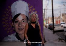 Denuncian ataques contra defensora Jaqueline Campbell, alertan riesgo para ella.