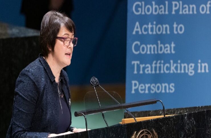 Exigen justicia y rendición de cuentas para jóvenes y niñas víctimas del Caso Epstein.