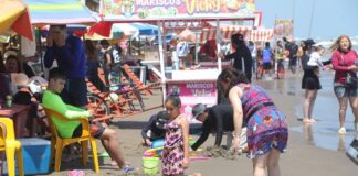 “Está muy limpia, muy bonito y con ambiente familiar”: turistas invitan a visitar playas de Tecolutla
