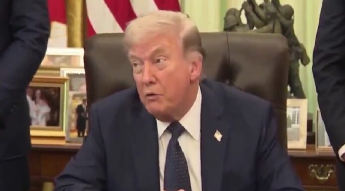 Trump anuncia prórroga del alto al fuego entre Israel y Líbano.