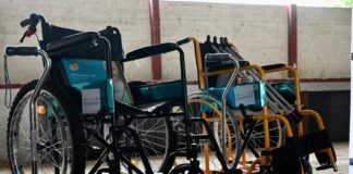 Distribuye DIF apoyos funcionales y de asistencia social en Yecuatla y Tenochtitlán