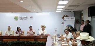 Inician cursos y certificación en lenguas indígenas para docentes en Veracruz