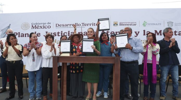 A 20 años de la represión en Atenco, presidenta Sheinbaum restituye 54.5 hectáreas a ejidatarios