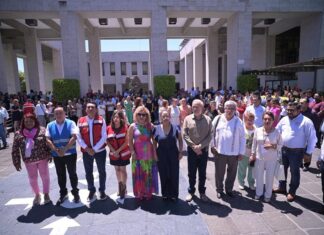 Participa Congreso de Veracruz en simulacro nacional de sismo .