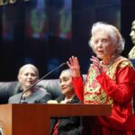 Periodista y disidente: la crítica de Elena Poniatowska al poder.