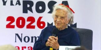 La Fiesta del Libro y la Rosa cumplió 18 años con gran vigor.