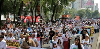 Familias buscadoras exigen se acepte la ayuda internacional ante crisis de desapariciones.