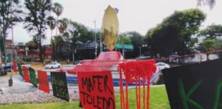 Colectivas intervienen la Paloma de la Paz ante crisis de feminicidios y desapariciones en Morelos.