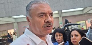 Congreso de Veracruz analiza regular uso de celulares en escuelas tras casos de mal uso de IA