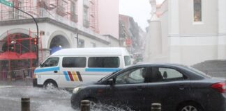 Lluvias por interacción de vaguada por Frente Frío 50 deja afectaciones menores en Xalapa.