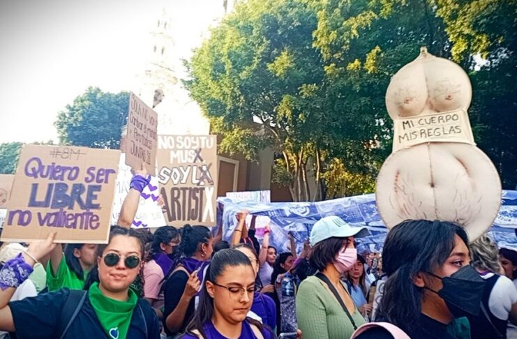 Gestar por necesidad: la otra cara de la subrogación.
