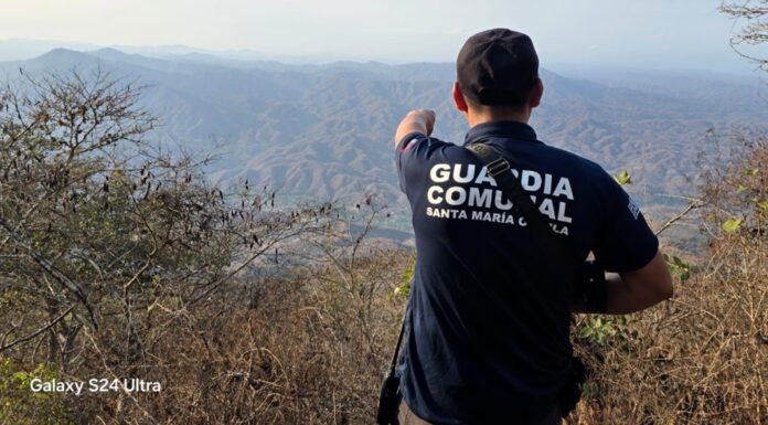 Lanzan explosivos con drones sobre casas de Ostula.