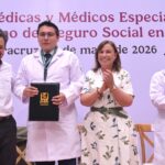 Se incorporan 516 especialistas al IMSS en Veracruz para reforzar la atención médica