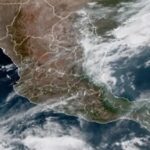 Lluvias, tormentas y calor extremo persistirán este sábado en Veracruz.