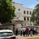Explosión en laboratorio de la UV deja cinco lesionados y provoca evacuación en Veracruz