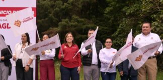Inicia Gobierno del Estado pavimentación del camino Magdalena–Tequila en la Sierra de Zongolica.