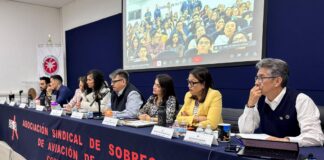 Aeroméxico evita huelga tras acuerdo con sobrecargos y ASSA