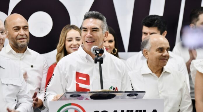 “Barrimos a Morena”: Alito Moreno proclama carro completo del PRI en Coahuila.