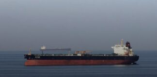 EEUU permitirá a Irán comenzar a vender petróleo y combustible con el acuerdo
