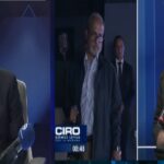 Israel Vallarta amaga con demandar a Ciro Gómez Leyva; le lanzan billetes en plena transmisión