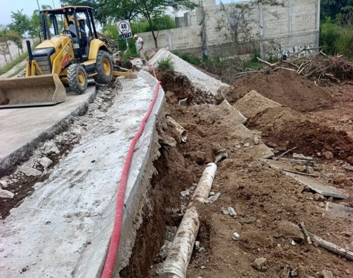 Daños a linea de CMAS en fracc terranova