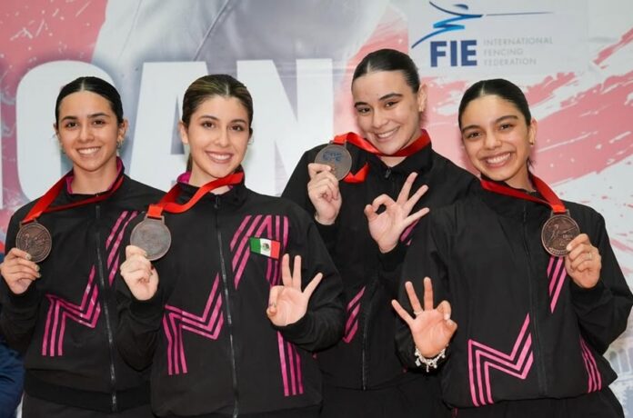 Equipo de Sable femenil