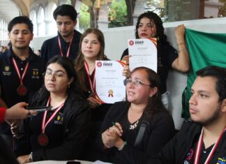 Estudiantes de Veracruz triunfan en competencia científica internacional en Turquía.