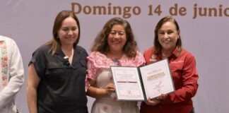 Reciben 648 familias veracruzanas constancias de finiquito de créditos FOVISSSTE