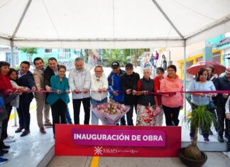 Entrega Daniela Griego obra de pavimentación en la colonia Revolución; se realizó en tiempo récord.