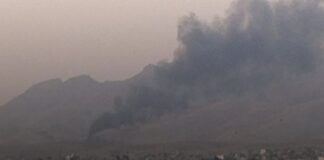 Israel responde atacando sitios militares en Irán.