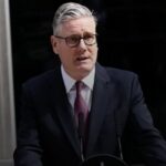 Keir Starmer anuncia su renuncia .
