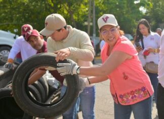 Rosa María recolecta mil 710 toneladas de cacharros en colonias de la ciudad de Veracruz