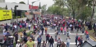 Avanza marcha de la CNTE hacia el Estadio Azteca; despliegan operativo de seguridad