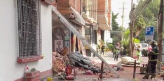Hallan a una persona sin vida tras colapso de vivienda en los límites de Roma y Condesa