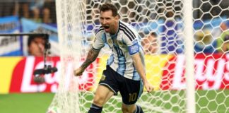 Argentina avanza a con doblete de Messi, máximo goleador de las copas Mundiales