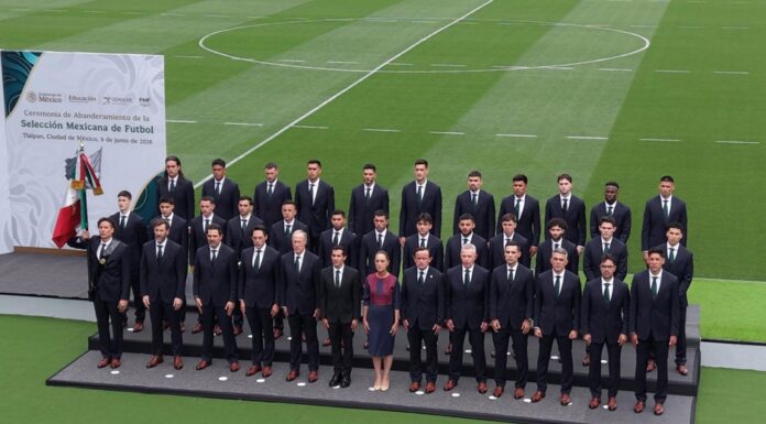 Presidenta Claudia Sheinbaum abandera a la Selección Nacional de México que participará en la Copa Mundial de la FIFA 2026