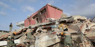 Rescatistas de 27 países se suman a la búsqueda bajo los escombros en Venezuela, donde los muertos ya superan los 1400