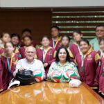 Reconocen a equipo femenil de voleibol de Jáltipan por lograr medalla de oro