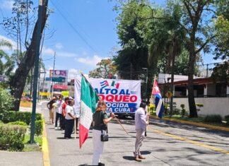 Activistas en Xalapa exigieron el fin del bloqueo a Cuba