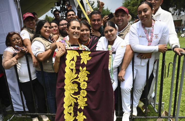 Las mujeres somos el alma de la nación, por eso hay que reconocerlas: Presidenta Sheinbaum