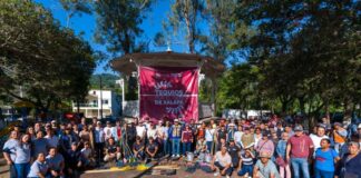 Daniela Griego cumple compromisos en las congregaciones; hubo Tequio
