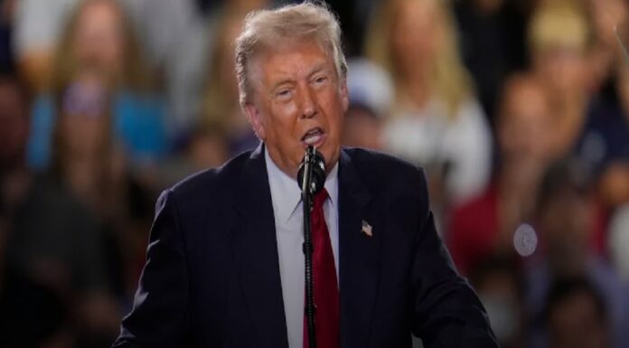Trump: Se están realizando conversaciones muy amistosas con Irán