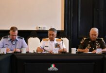 Secretarios de Defensa y Marina de México se reunieron con el Comandante del Comando Norte de los E.U. en Veracruz