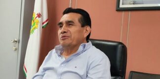 Alcaldes y Alcaldesas “pórtense bien”, les advierte Esteban Bautista