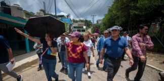 Autoridades municipales atienden necesidades de la población directamente en sus colonias