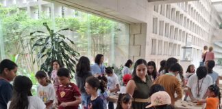 SEV acerca a niñas y niños al arte de la alfarería